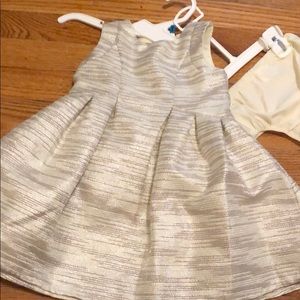 Little girl’s party dress